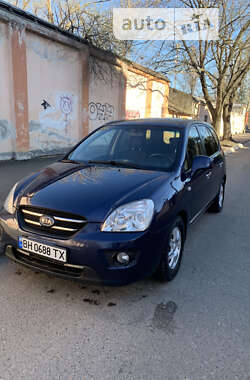 Kia Carens  2008