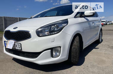 Kia Carens  2014