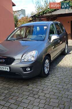 Kia Carens 2012