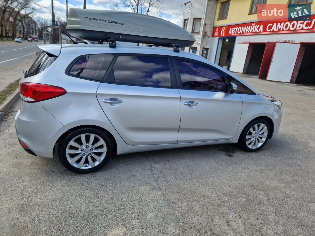 2013 Kia Carens - мініатюра 5