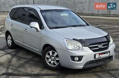 Kia Carens  2008