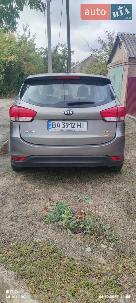 2013 Kia Carens - мініатюра 4