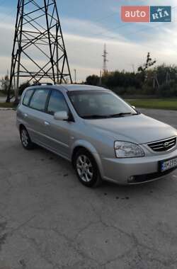 Kia Carens  2006