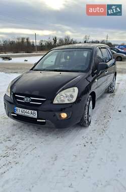 Kia Carens  2008