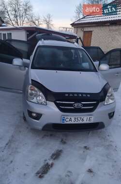 Kia Carens  2007