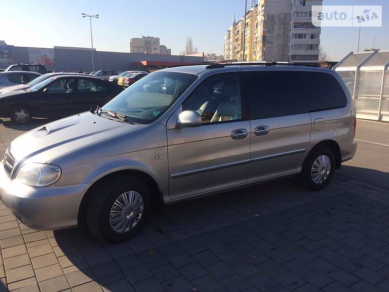 kia carnival на что при покупке обратить внимание