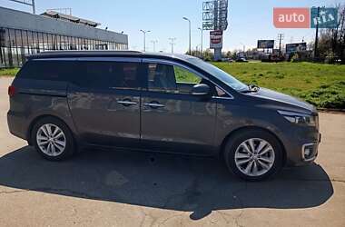 Kia Carnival  2018