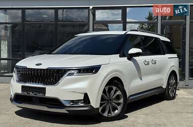 Kia Carnival  2021