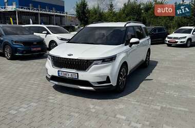 Kia Carnival  2021
