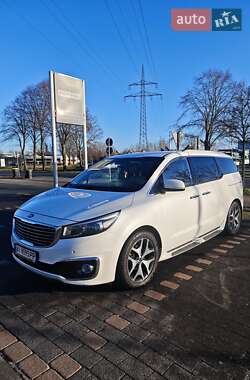 Kia Carnival  2015