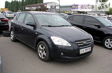 Kia Ceed  2008