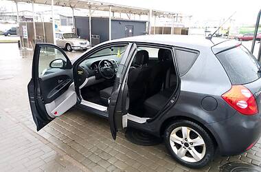 Kia Ceed  2007