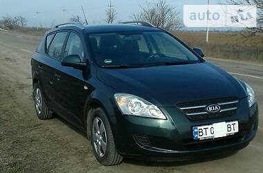 Kia Ceed  2009