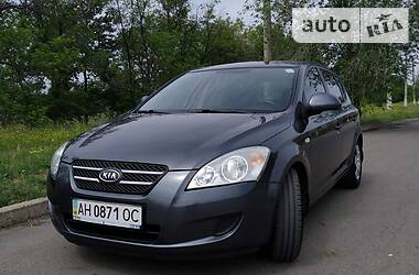 Kia Ceed  2008