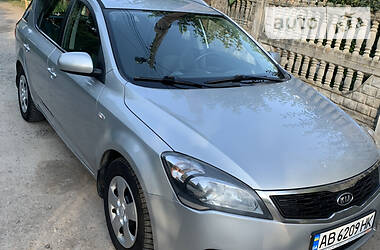 Kia Ceed  2010