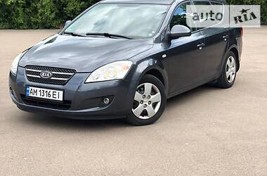 Kia Ceed  2008