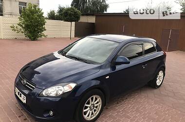 Kia Ceed  2008