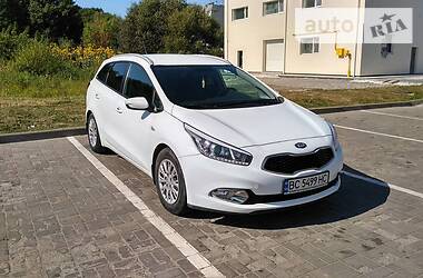 Kia Ceed  2015