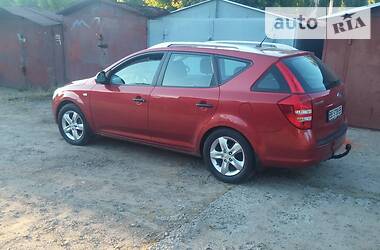 Kia Ceed  2008