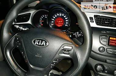 Kia Ceed  2012