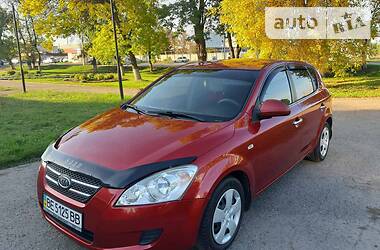 Kia Ceed  2008