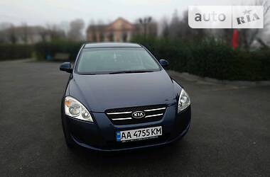 Kia Ceed  2007