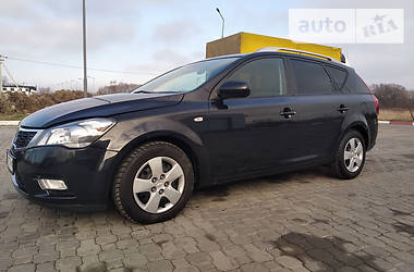 Kia Ceed  2010