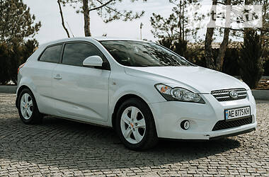 Kia Ceed  2008