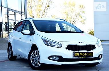 Kia Ceed  2013