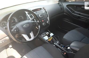 Kia Ceed  2011