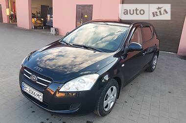 Kia Ceed  2007