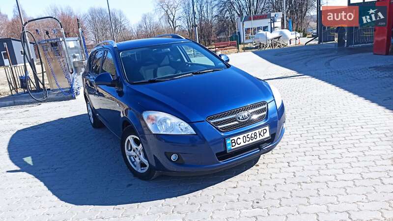 Универсал Kia Ceed 2008 в Стебнику