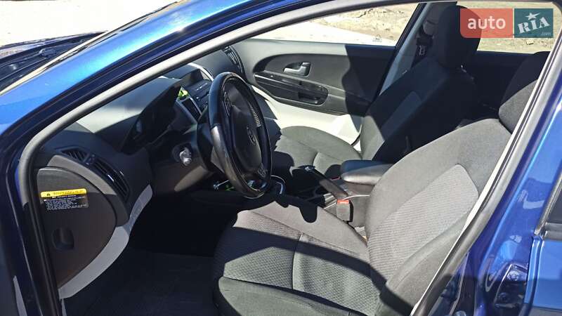 Универсал Kia Ceed 2008 в Стебнику