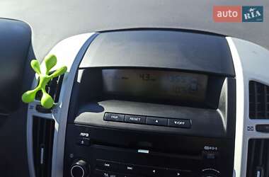 Универсал Kia Ceed 2008 в Стебнику