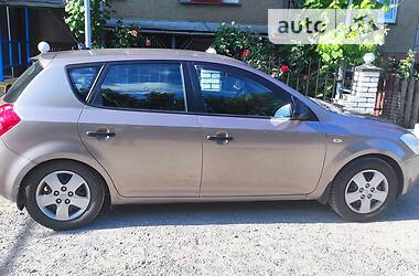 Kia Ceed  2008