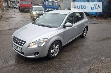 Kia Ceed  2007