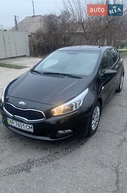Kia Ceed  2013
