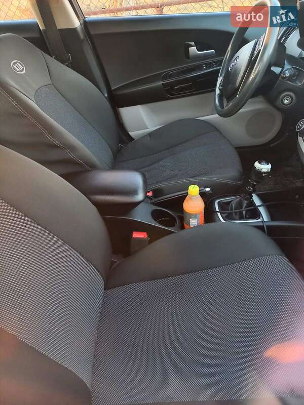 Хетчбек Kia Ceed 2008 в Одесі