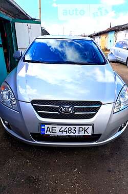 Kia Ceed  2008