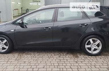 Kia Ceed  2012