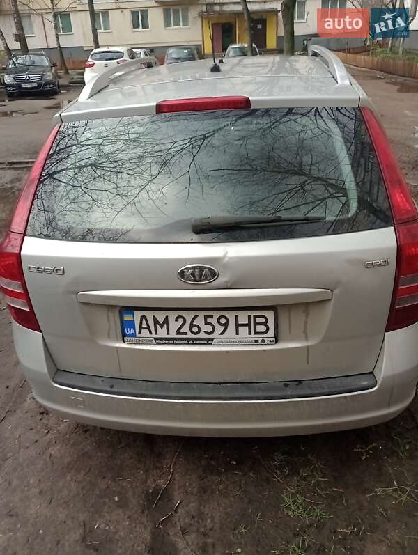 Универсал Kia Ceed 2008 в Житомире