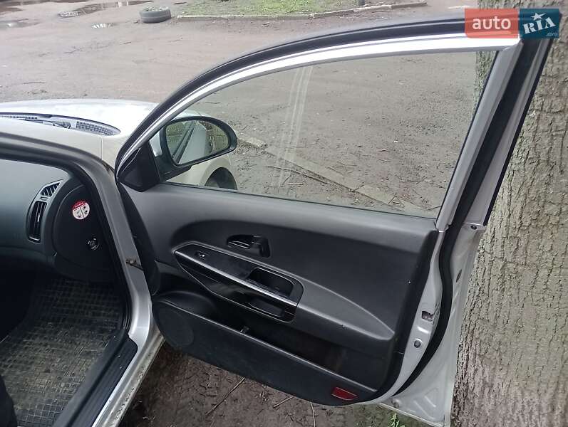 Универсал Kia Ceed 2008 в Житомире