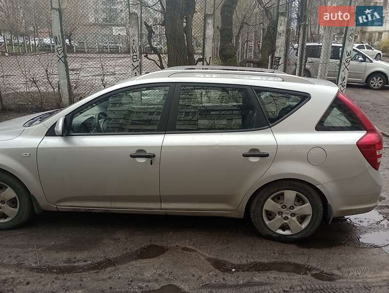 Универсал Kia Ceed 2008 в Житомире