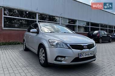 Хэтчбек Kia Ceed 2009 в Львове