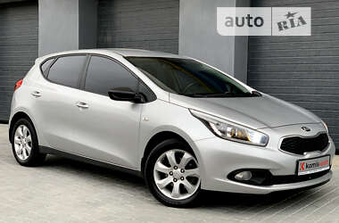 Kia Ceed  2013