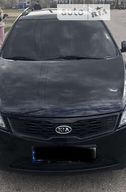 Kia Ceed  2009