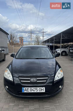 Kia Ceed  2007
