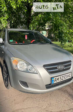 Kia Ceed  2007