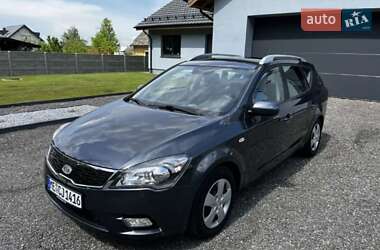 Kia Ceed  2010