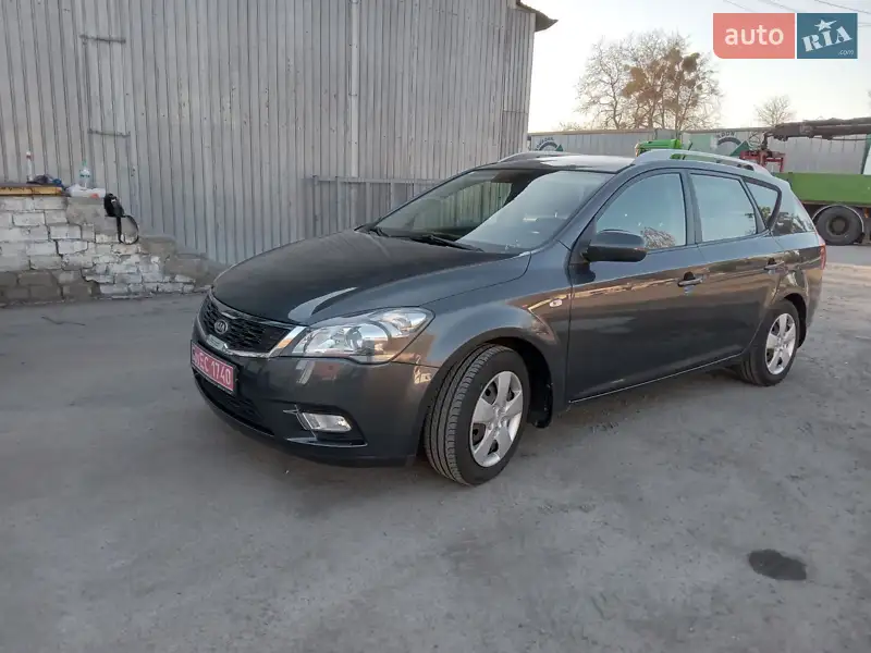 Kia Ceed 2011